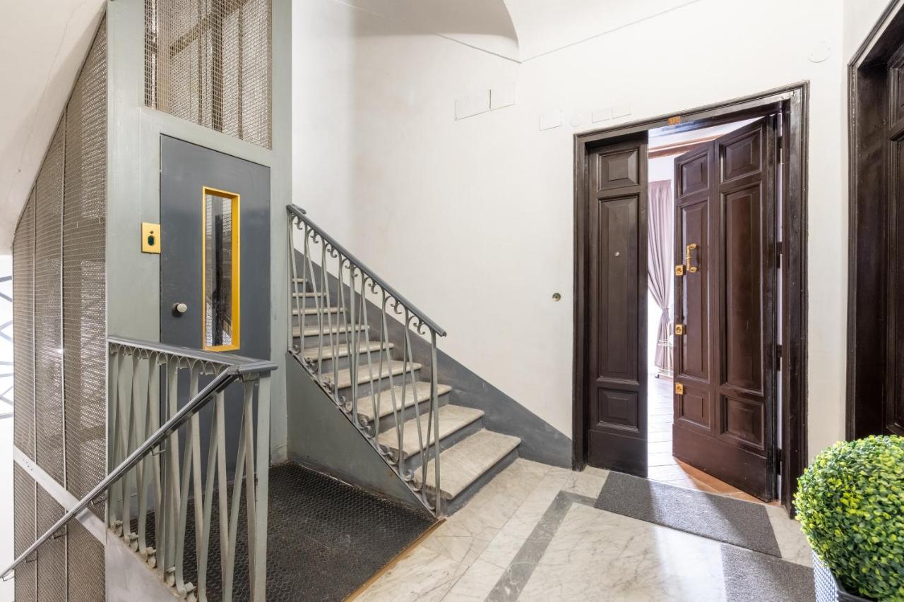 רומא Pantheon House By Varental מראה חיצוני תמונה